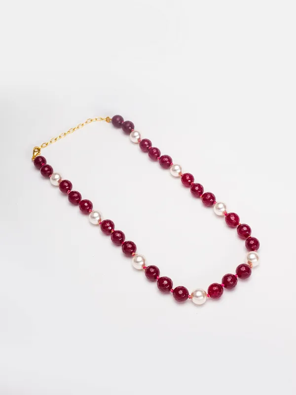 Basraa_Ruby_Red_Agate_Royale_Pearl_Necklace