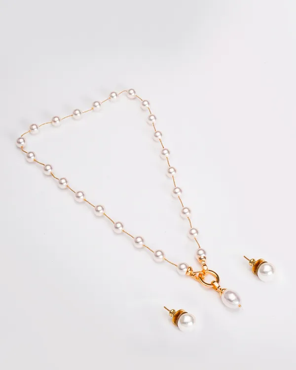 Basraa_Classic_Pearl_Drop_Necklace_Set