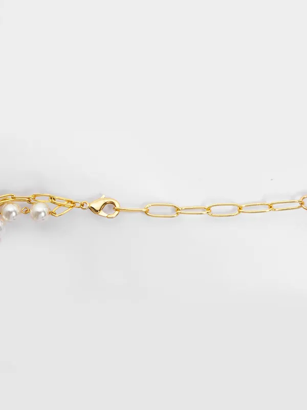 Basraa_Turquoise_Pearl_Layered_Necklace_With_Golden_Charms