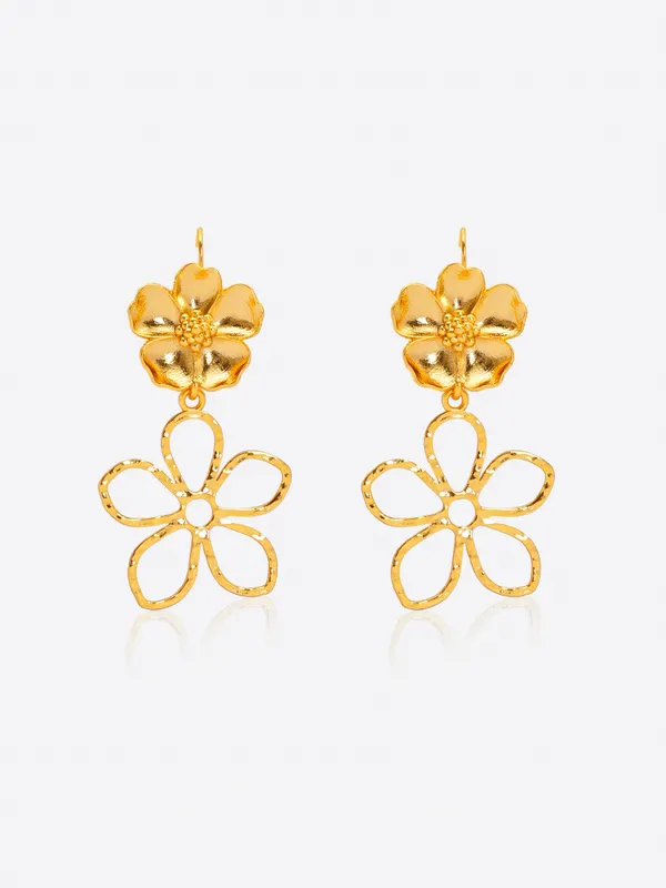 Golden_Bloom_Floral_Drop_Earrings_18K_Gold_Plated_Statement_Jewelry