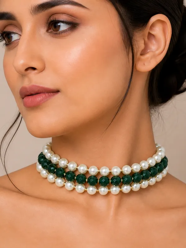 Emerald_Pearl_Statement_Choker_NEcklace
