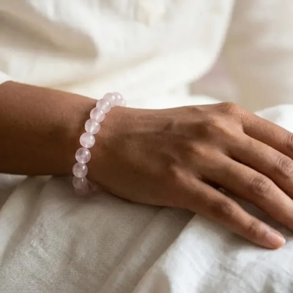 Elegant_Natural_Rose_Quartz_Healing_Bracelet_for_Love,_Positivity_&_Everyday_Style
