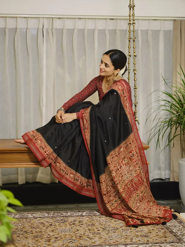 BLACK_:BIHAR_MULCOTTON_SAREE