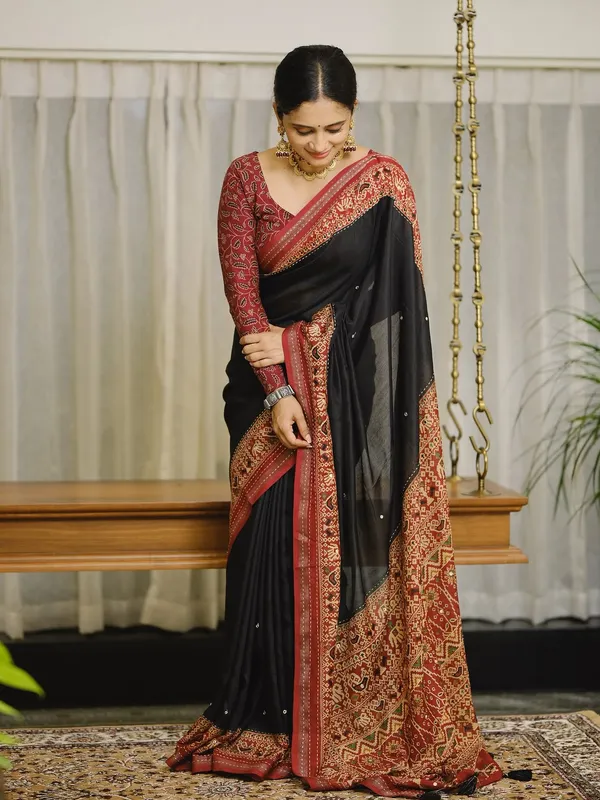 BLACK_:BIHAR_MULCOTTON_SAREE
