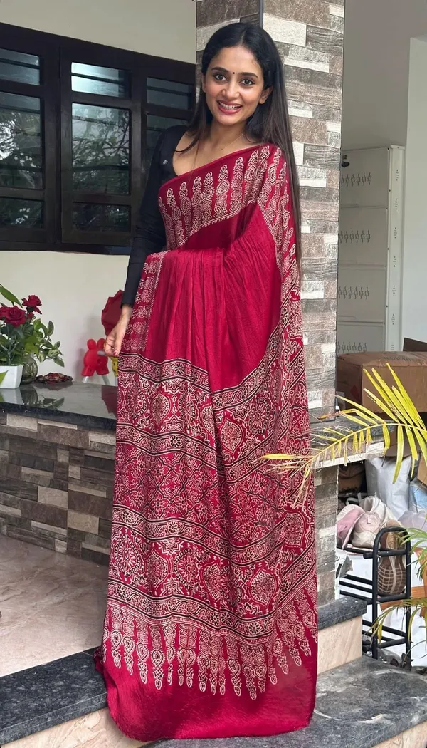 Pure_Semi_Modal_Silk_Ajrakh_Saree