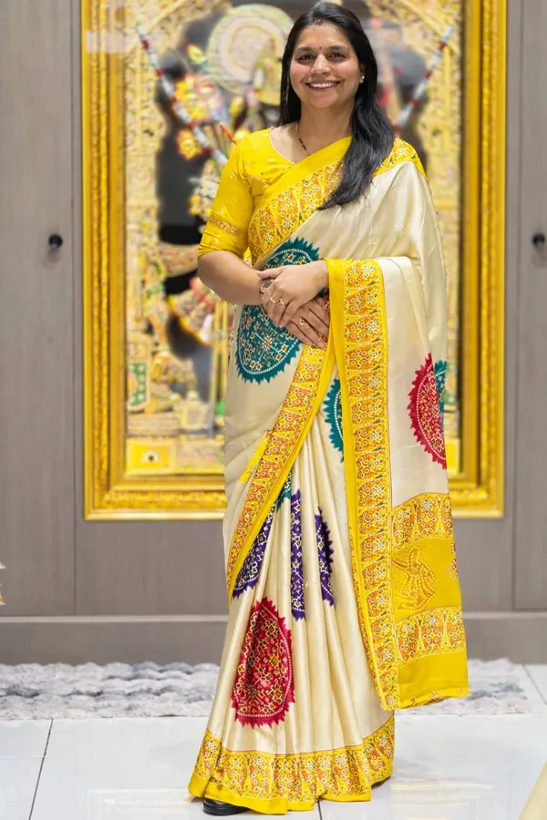 Pure_Semmi_Gajji_Patola_Print_Silk_Saree