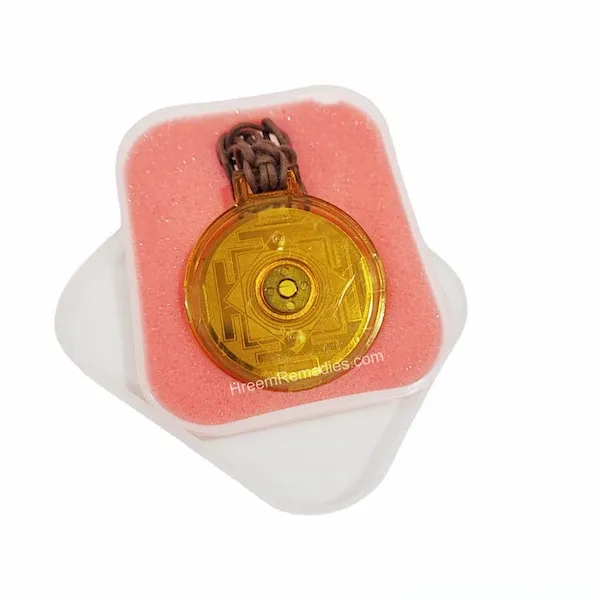 Uplift_On_Locket