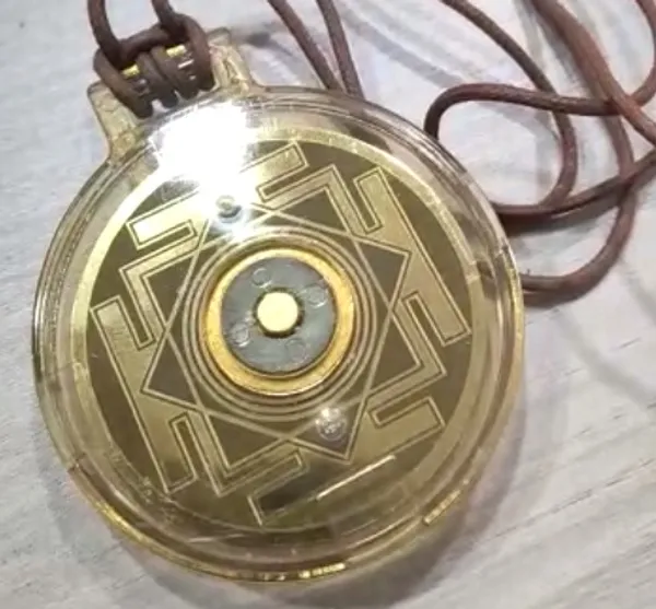 Uplift_On_Locket