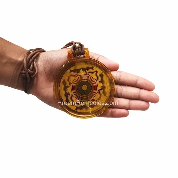 Uplift_On_Locket