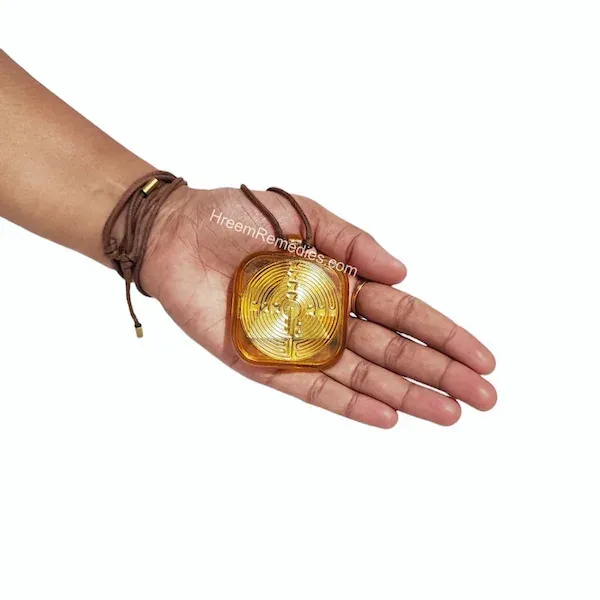 Auraon_Divine_Locket