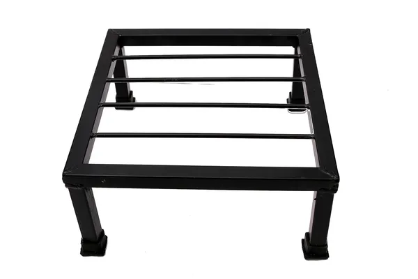 Black_Metal_Premium_Plant_Stand_For_Home_And_Living