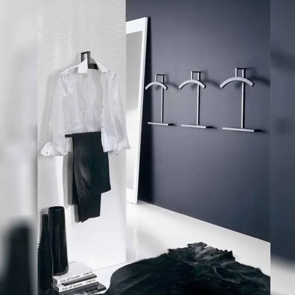 Black_Metal_Premium_Coat_Rack_For_Wardrobe