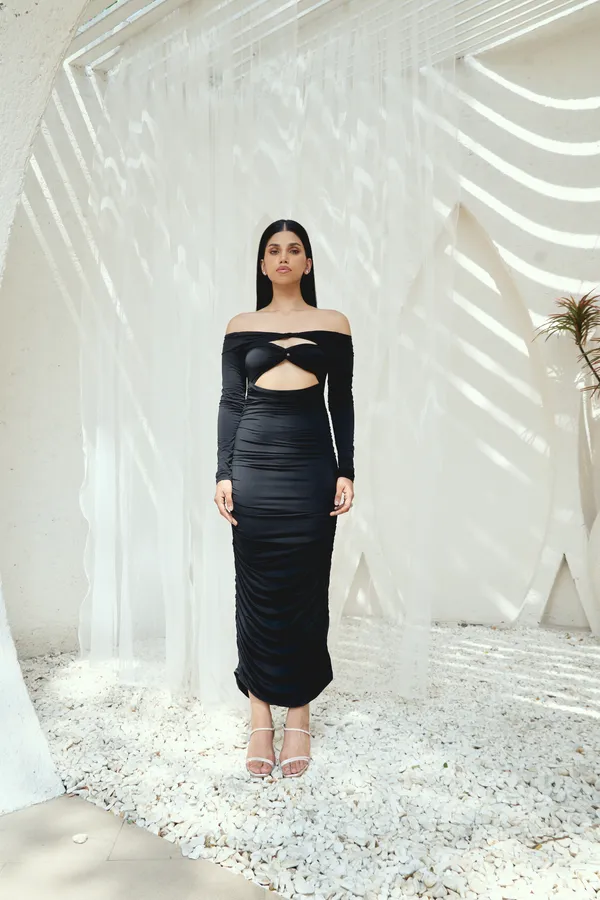 Show_Off_Skin_Maxi_Dress_-_Ink_Black