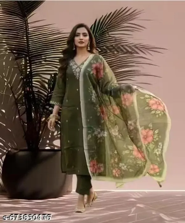 Olive_green_Cotton_Premium_Kurta_Set_For_Women