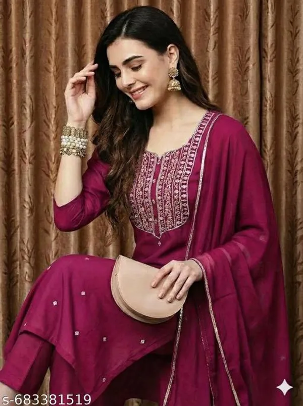 Maroon_Cotton_Premium_Kurta_Set_For_Women