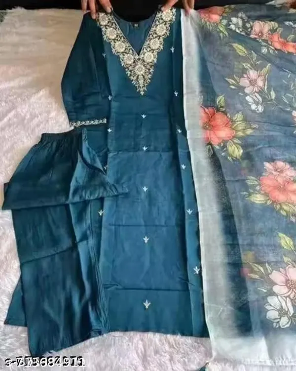 Blue_Cotton_Premium_Kurta_Set_For_Women