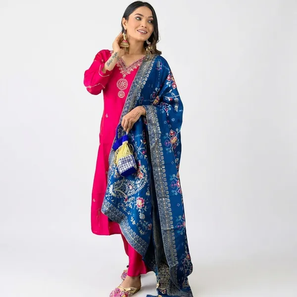 Pink_Cotton_Premium_Kurta_Set_For_Women