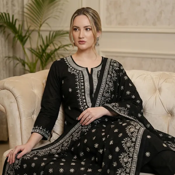 Black_Cotton_Premium_Kurta_Set_For_Women