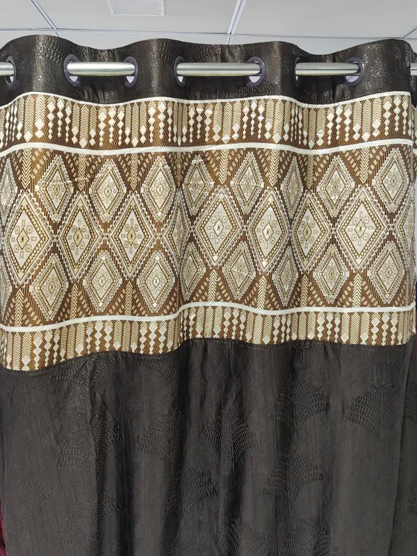 Polyester_Black_Geometric_Diamond_Print_Eyelet_Curtain