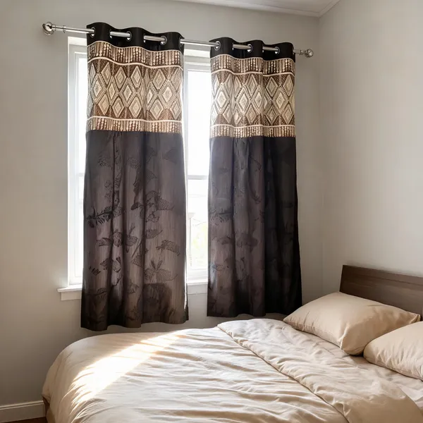 Polyester_Black_Geometric_Diamond_Print_Eyelet_Curtain