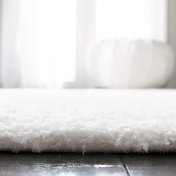 Modern_Fluffy_Silky_Micro_Fiber_Polyster_Carpet_Runner_For_Bedroom_Study_Room_Kisd_Room_Guest_Room_Etc_Design