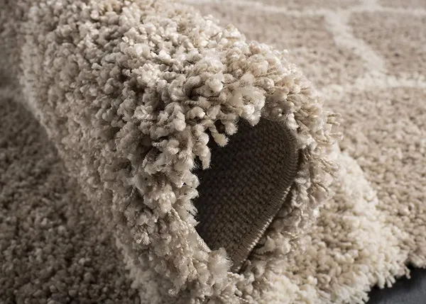 Modern_Fluffy_Silky_Micro_Fiber_Polyster_Carpet_Runner_For_Bedroom_Study_Room_Kisd_Room_Guest_Room_Etc_Design