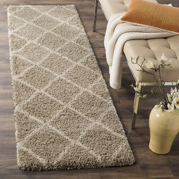 Modern_Micro_Fiber_Rug_Carpet_For_Hall_Bedroom_Kichen_Kids_Room_Baby_Room_Etc_Color_Beige_N_Ivory