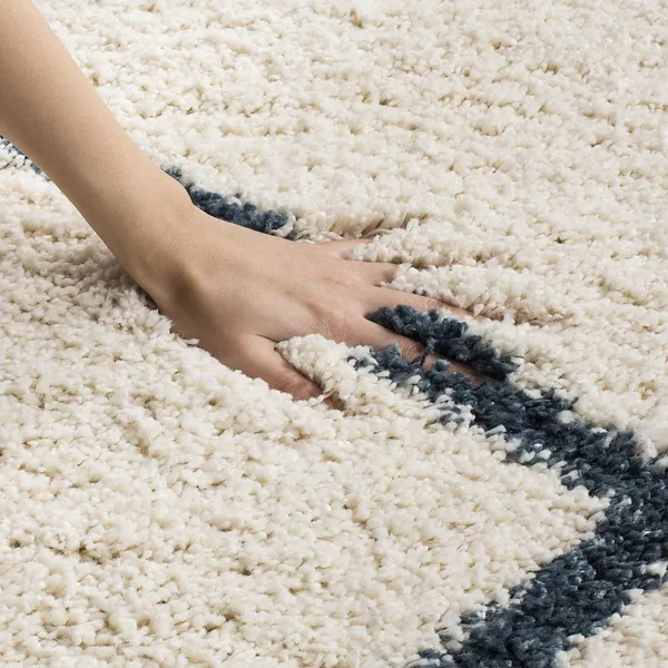 Modern_Micro_Fiber_Rug_Carpet_For_Hall_Bedroom_Kichen_Kids_Room_Baby_Room_Etc_Color_Ivory_Blue_Box