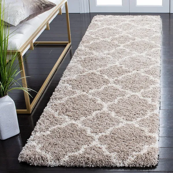 Modern_Micro_Fiber_Rug_Carpet_For_Hall_Bedroom_Kichen_Kids_Room_Baby_Room_Etc_Color_Beige_And_Ivory