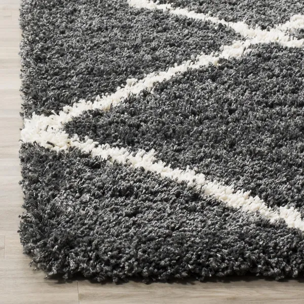 Modern_Micro_Fiber_Rug_Carpet_For_Hall_Bedroom_Kichen_Kids_Room_Baby_Room_Etc_Color_Grey_N_Ivory