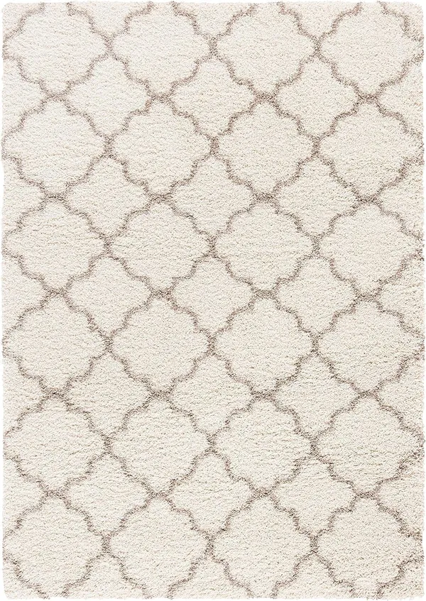 Premium_Velvet_Runner_Rug_For_Hallways_And_Entryways_Soft_Non_Slip_And_Stain_Resistant_Design_For_Contemporary_Living_Spaces_Ivory