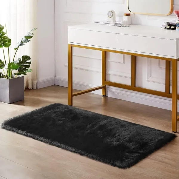 Premium_Velvet_Runner_Rug_For_Hallways_And_Entryways_Soft_Non_Slip_And_Stain_Resistant_Design_For_Contemporary_Living_Spaces_Black