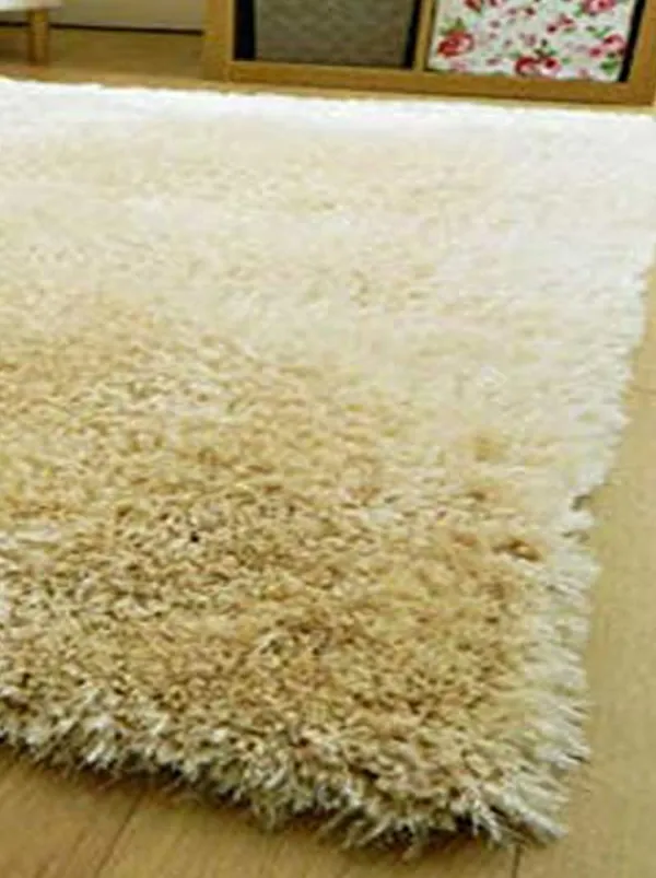 Premium_Velvet_Runner_Rug_For_Hallways_And_Entryways_Soft_Non_Slip_And_Stain_Resistant_Design_For_Contemporary_Living_Spaces_Ivory