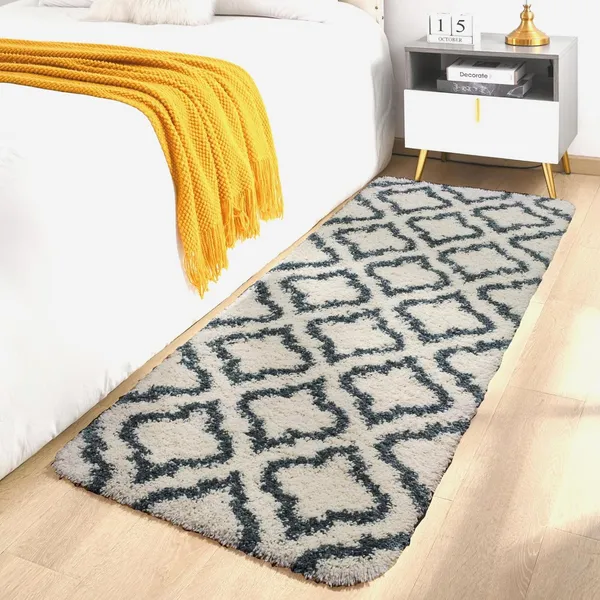 Modern_Polyester_Anti_Slip_Shaggy_Fluffy_Rugs_And_Carpet_For_Bedroom_Hall_Kids_Room_Guest_Room_Etc_Color_Ivory_Blue