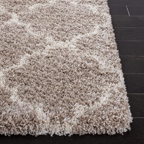 Modern_Geometric_Area_Rugshag_Texture_Multi_Colour_Pattern_Design_With_Extra_Softness_And_Smooth_Silky_Feel_For_Living_Room_Carpet_Etc_Clr_Design_Beige_Ivory