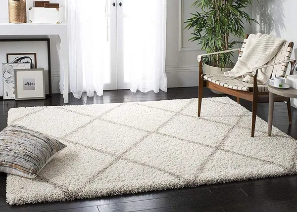 Shaggy_Carpet_With_Non_Slip_Technology_Diverse_Patterns_Ands_To_Match_Your_Home_S_Decor_And_Comfort_Needs_Ivory_Box