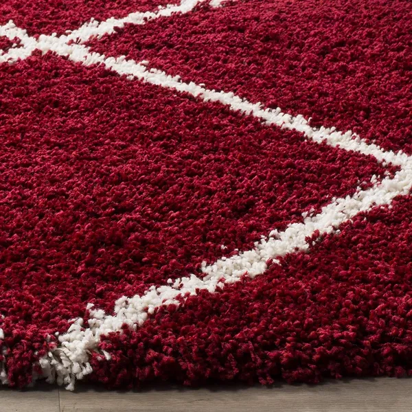 Shaggy_Round_Carpet_Soft_Fluffy_Anti_Skid_Washable_Plush_Rug_Thick_Modern_Decorative_Floor_Mat_For_Bedroom_Living_Room_Kids_Room_Etc_Color_Red_Box