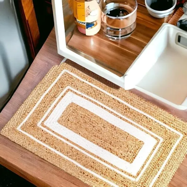 Jute_Carpet_Handmade_Natural_Fiber_Area_Rug_For_Home_Decor_Boho_Chic_Sustainable_Stylish_Mat_Color_Beige_White
