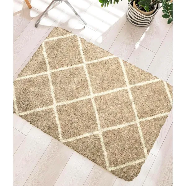 Luxury_Shaggy_Carpet_With_Non_Slip_Backing_Perfect_For_Living_Room_Bedroom_Etc_Crl_Ivory_Beige_Box