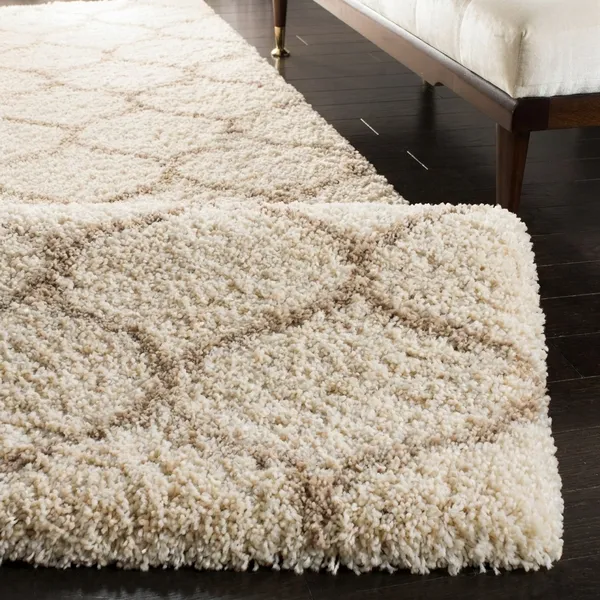 Modern_Micro_Fiber_Rug_Carpet_For_Hall_Bedroom_Kichen_Kids_Room_Baby_Room_Etc_Color_Ivory_And_Beige