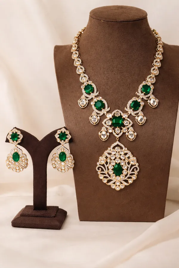 Multicolor_Gold_Toned_Green_Kundan_Stone_Necklace_Earrings_Set_For_Women