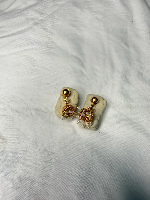 Gold-Toned_Pearl_Drop_Openwork_Bell_Jhumka_Earrings_For_Women