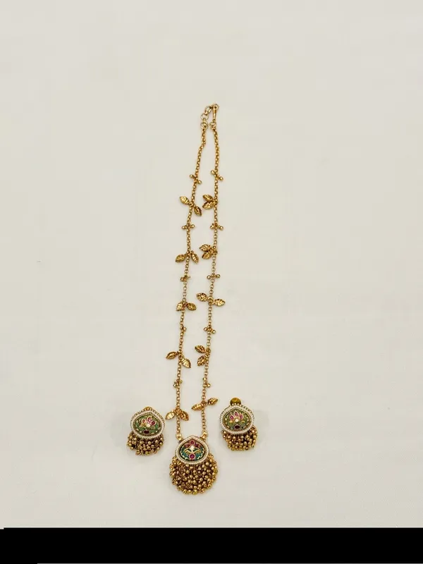 Multicolor_Antique_Gold_Green_Pink_Stone_Long_Chain_Necklace_Set_For_Women