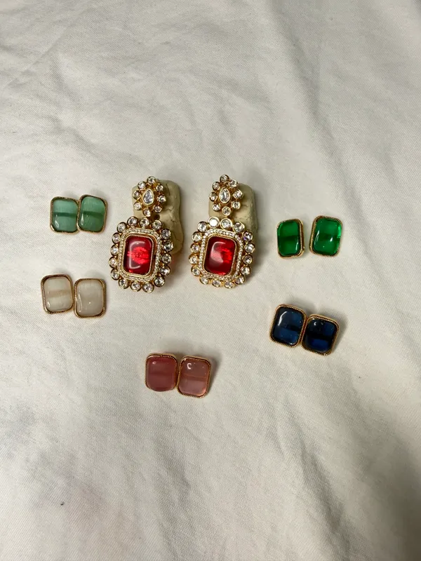 Gold-Toned_Red_Crystal_Interchangeable_Multicolor_Stone_Earrings_For_Women