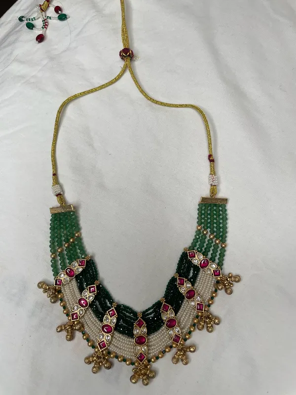 Green_White_Beaded_Antique_Gold_Necklace_Set_With_Jhumka_Earrings_For_Women