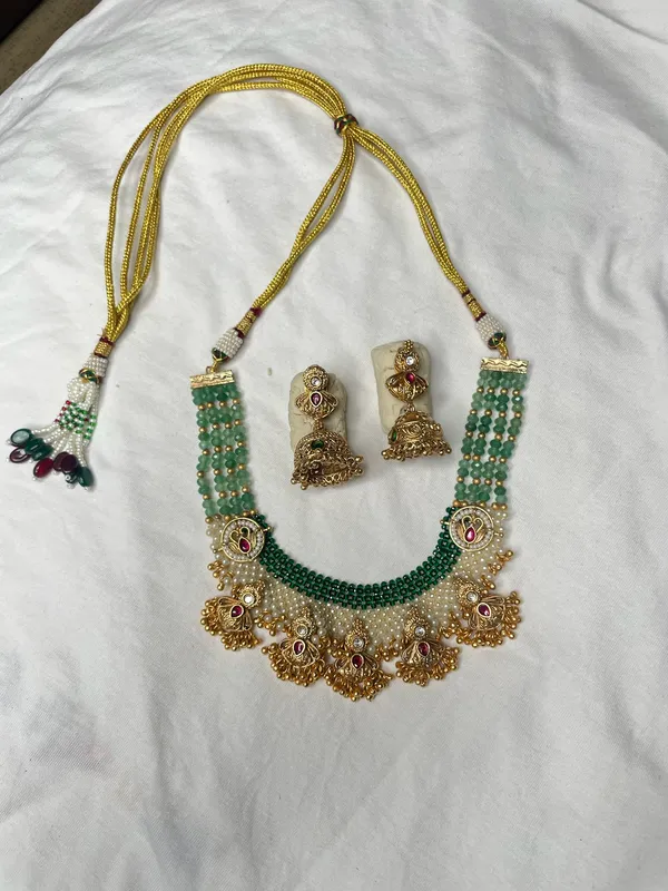 Multicolor_Antique_Gold_Green_Beaded_Kundan_Necklace_And_Jhumka_Set_For_Women