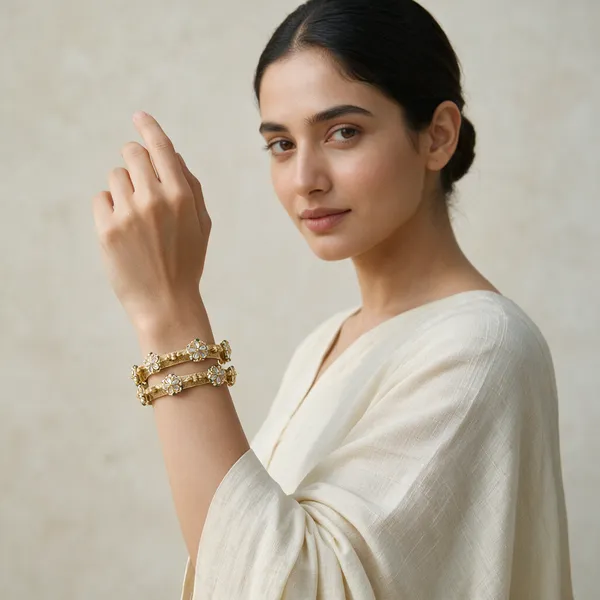 Gold-Toned_Floral_Meenakari_Kundan_Bangles_For_Women