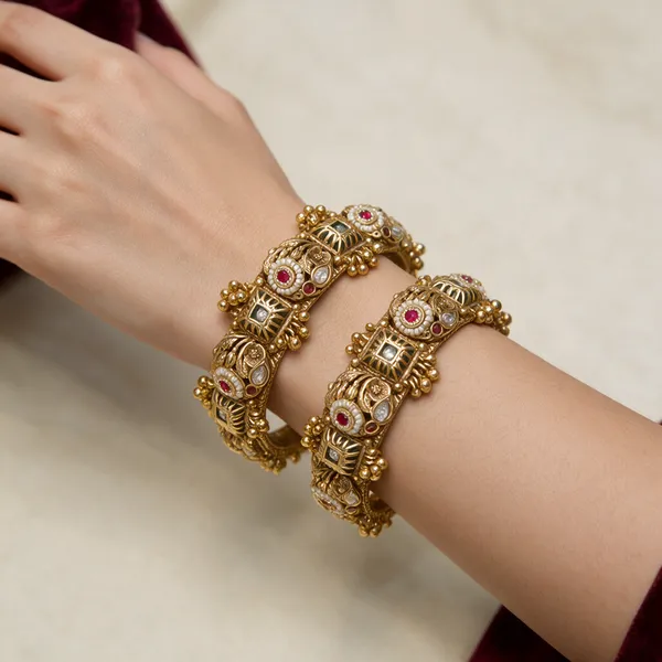 Multicolor_Gold-Toned_Kundan_Stone_Embellished_Bangles_For_Women