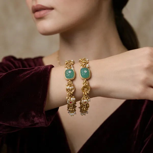 Gold-Tone_Mint_Stone_Pearl_Drop_Bangle_Set_For_Women