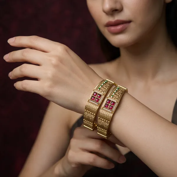 Gold-Tone_Ruby_Red_&_Green_Stone_Kundan_Bangle_Set_For_Women